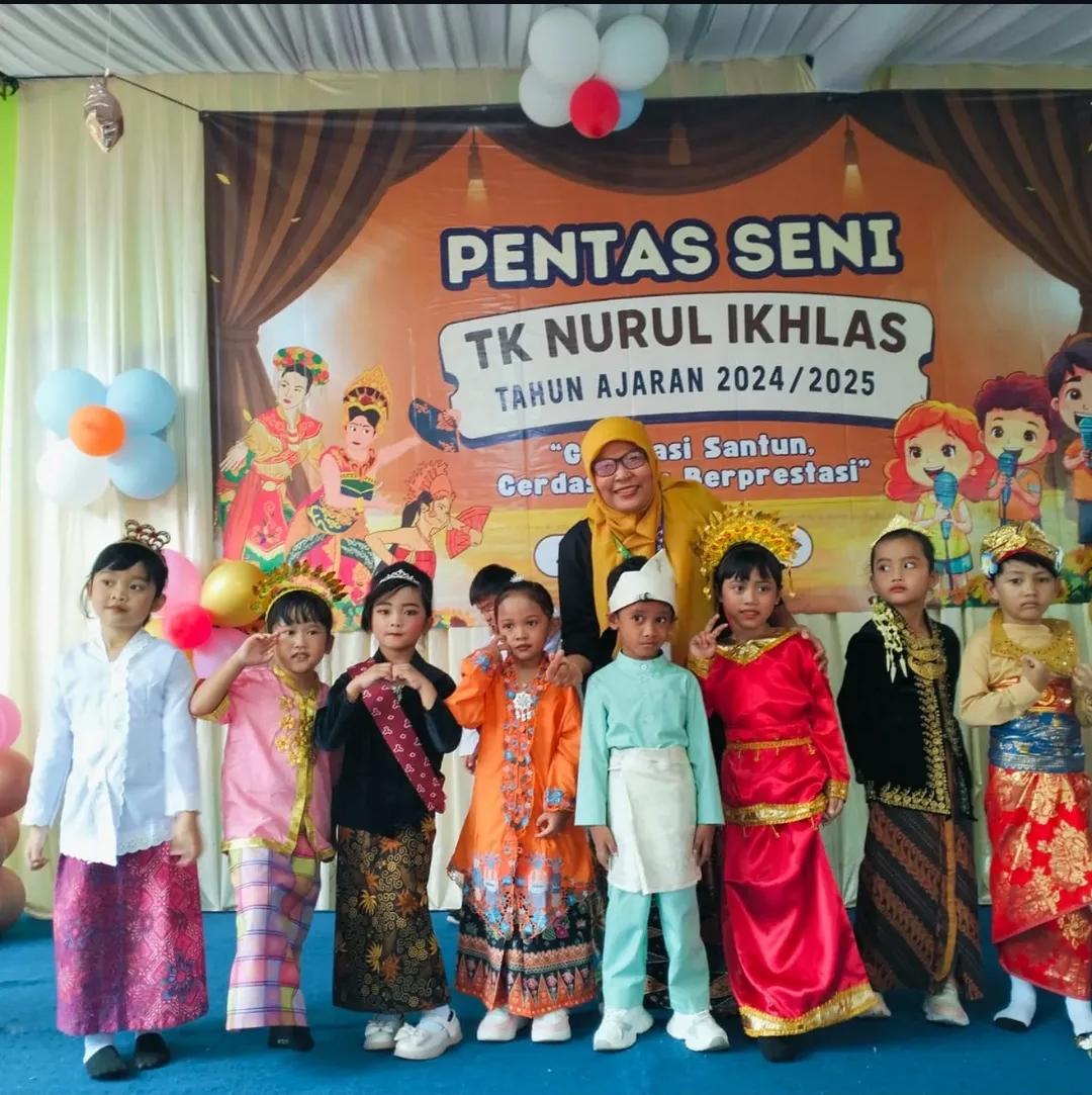 Pentas Seni